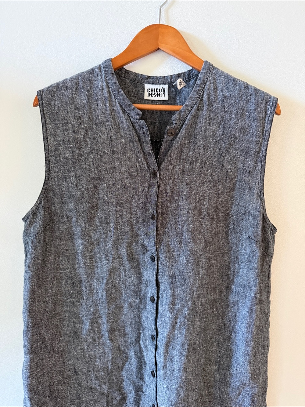 Chico's Vintage Sleeveless Button-Front Linen Dress in Charcoal Gray